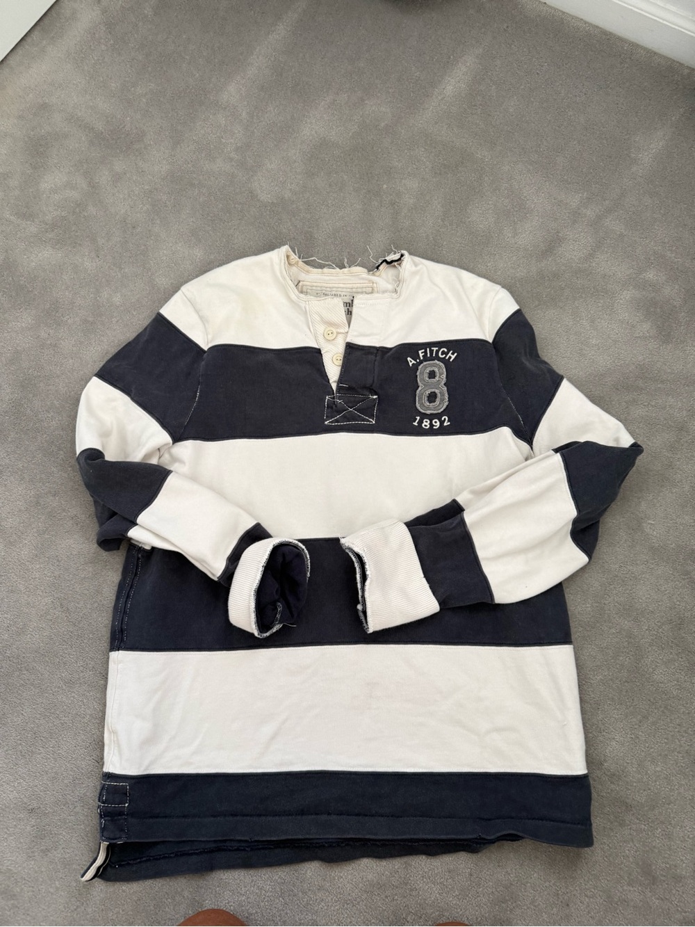 Men’s vintage rugby pullover